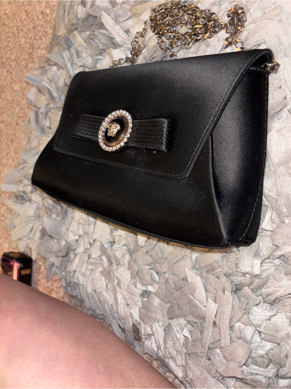 BN! Authentic Versace Medusa head with la greca pattern around the outside - Picture 4 of 17
